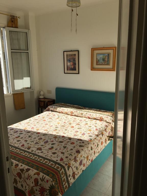 Appartement Palais Henri IV Nisa Cameră foto